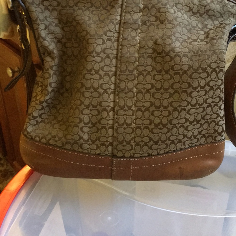 Discontinued style Coach shoulder bag